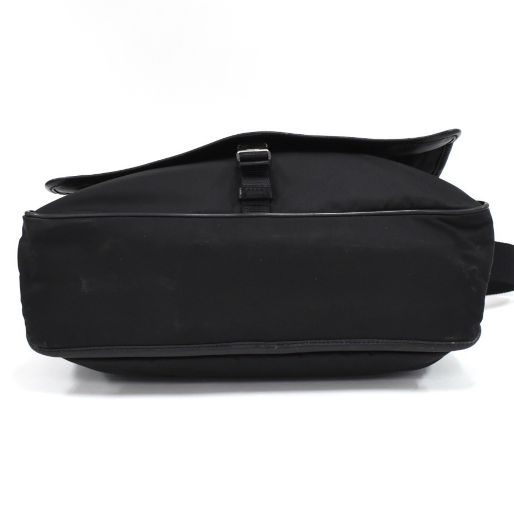 Prada Shoulder Bag Triangular Plate Triangle Nylo… - image 4